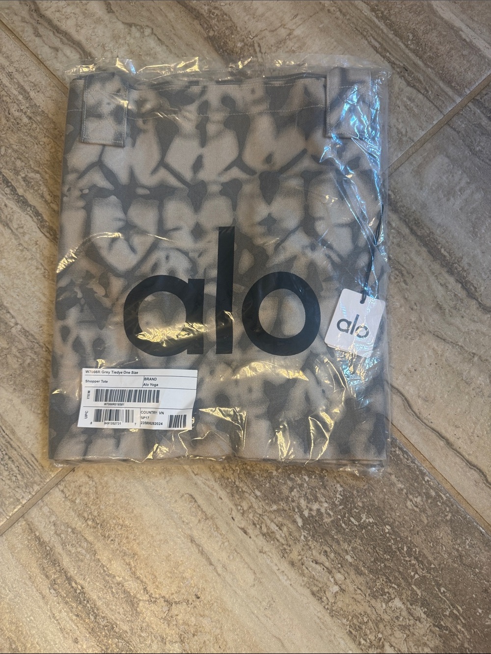NWT ALO Shopper Tote in Grey Tie dye